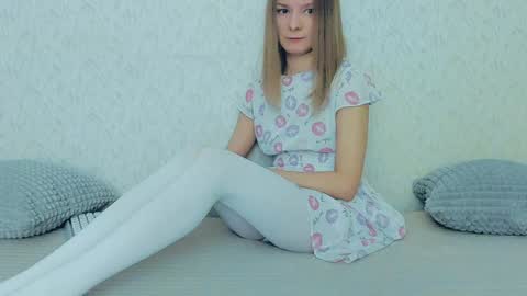 Lily online show from 01.07.25