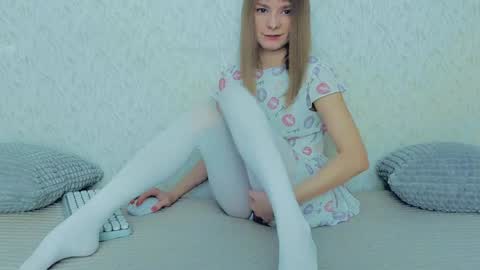 Lily online show from 01.22.25