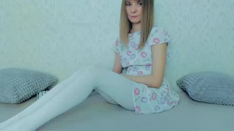 Lily online show from 03.03.25