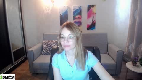 your_crush_12 online show from 10.27.25