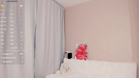 Snapshot of your_cute_doll chatting on 01.31.25 Hey guys Im Alice Lets be friends online show from 01.31.25