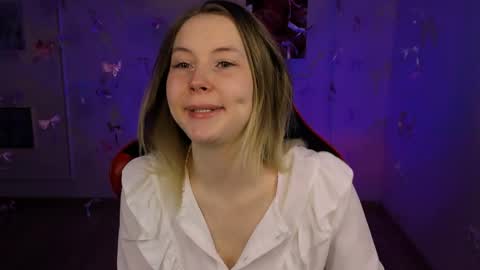 Ella online show from 04.02.26