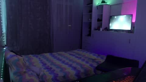 Your Horny Friends online show from 12.22.24