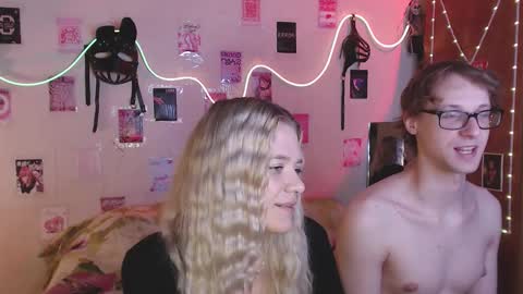 Your Horny Friends online show from 09.16.25