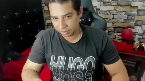 Snapshot of your_hot_friend69 chatting on 02.26.25 David online show from 02.26.25