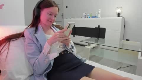 Your Librarian online show from 11.25.25