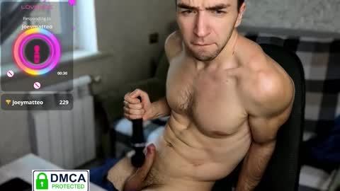 Snapshot of your_new_boyfriend17 chatting on 11.15.25 Your new boyfriend17 online show from 11.15.25