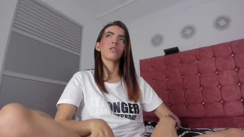 Snapshot of your_perverse_whore chatting on 01.11.25 Salome online show from 01.11.25