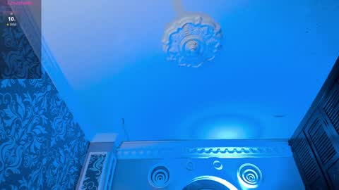 Snapshot of your_perverse_whore chatting on 02.06.25 Salome online show from 02.06.25