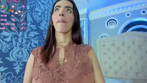 Snapshot of your_perverse_whore chatting on 02.09.25 Salome online show from 02.09.25