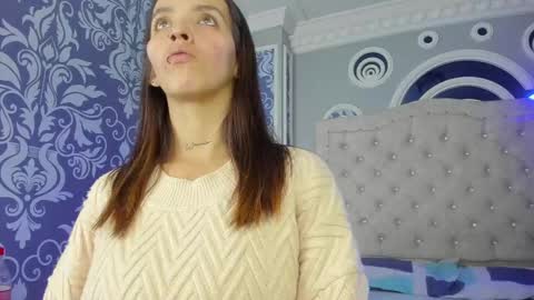 Snapshot of your_perverse_whore chatting on 02.13.25 Salome online show from 02.13.25