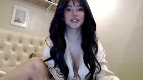 Snapshot of your_pov chatting on 01.10.26 Lena online show from 01.10.26