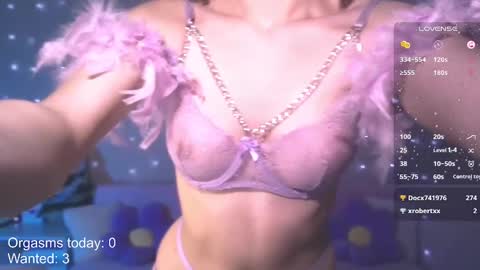 Snapshot of your_princess_kris chatting on 12.27.24 Kristina online show from 12.27.24