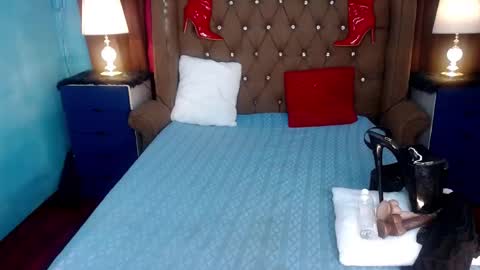 Casie online show from 01.06.25