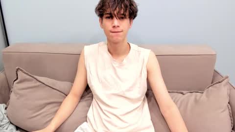 Snapshot of your_shy_guy chatting on 11.24.25 your_shy_guy online show from 11.24.25