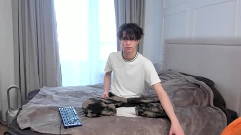 Snapshot of your_shy_guy chatting on 03.02.26 your_shy_guy online show from 03.02.26