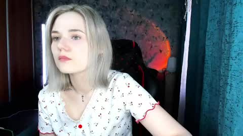 Molly online show from 05.12.26
