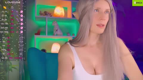 your_spring online show from 10.10.25