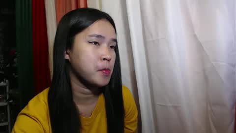 your_twinkletoes18 online show from 11.26.25