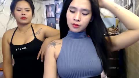 your_twinkletoes18 online show from 05.13.26