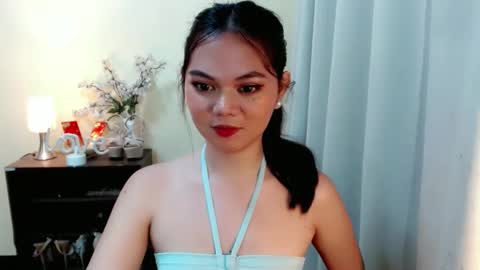 Hi its me Yna online show from 02.28.25