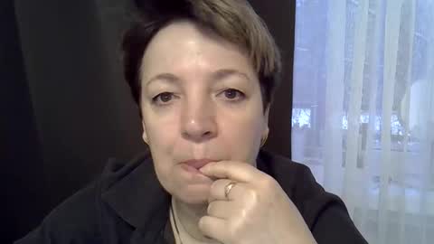 yourangelina12 online show from 11.26.25