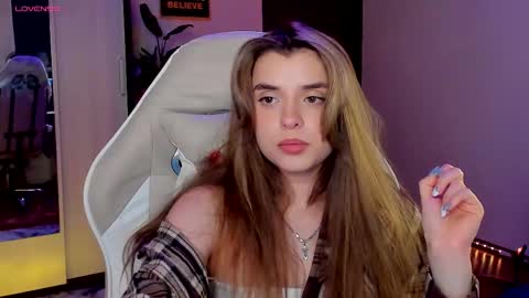 Anikka online show from 10.05.25