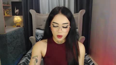 kim online show from 02.23.25