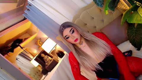 kim online show from 10.16.25