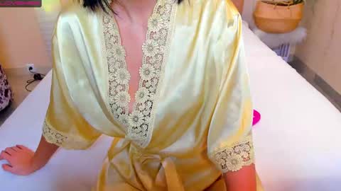 Snapshot of yourastral chatting on 03.01.25 yourastral online show from 03.01.25