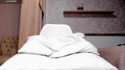 Snapshot of yourbabymarie chatting on 01.11.25 Marie PVT IS OPEN -- LOVENSE IS ON online show from 01.11.25