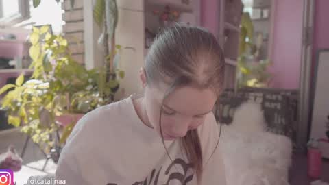 Snapshot of yourbabypearl chatting on 03.10.25 YourBabyPearl online show from 03.10.25