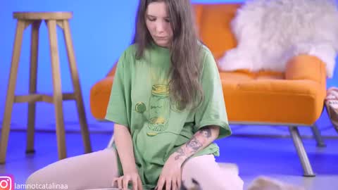 Snapshot of yourbabypearl chatting on 10.08.25 YourBabyPearl online show from 10.08.25