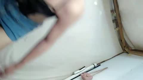 Snapshot of yourbabyriana chatting on 11.17.25 Angel online show from 11.17.25