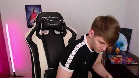 Snapshot of yourbilly chatting on 12.02.24 Billy online show from 12.02.24