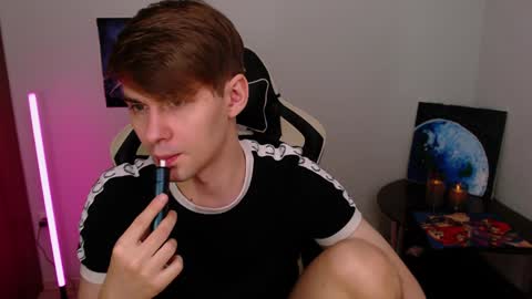 Snapshot of yourbilly chatting on 12.08.24 Billy online show from 12.08.24