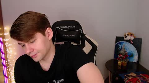 Snapshot of yourbilly chatting on 12.28.24 Billy online show from 12.28.24