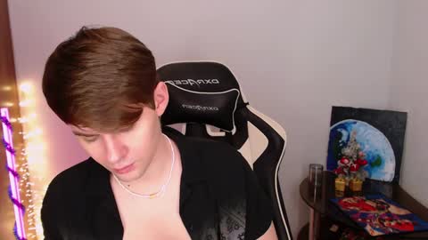 Snapshot of yourbilly chatting on 01.06.25 Billy online show from 01.06.25