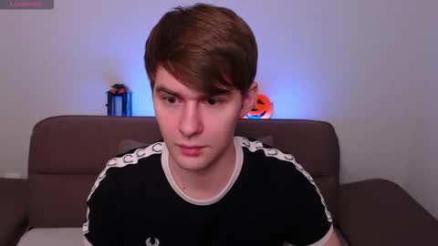 Snapshot of yourbilly chatting on 10.28.25 Billy online show from 10.28.25