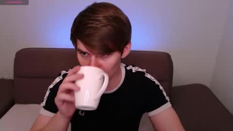 Snapshot of yourbilly chatting on 11.29.25 Billy online show from 11.29.25