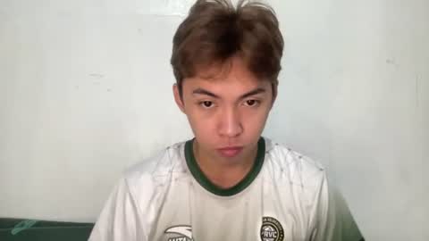 Snapshot of yourcummer_april chatting on 06.14.26 April online show from 06.14.26