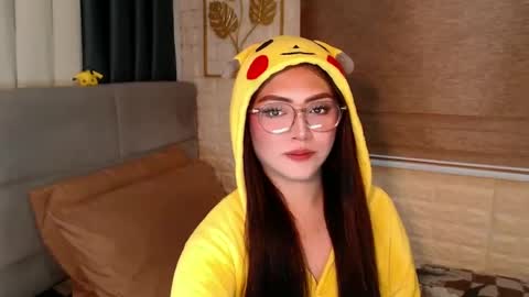 JEN  online show from 01.06.25