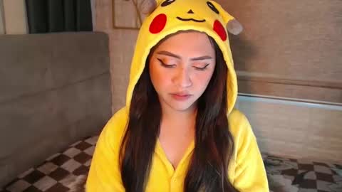 JEN  online show from 01.17.25