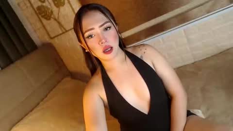 JEN  online show from 11.15.25