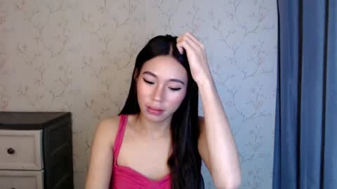 Snapshot of yourdreamgirlgwen chatting on 07.28.26 GWENI online show from 07.28.26