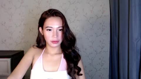 Snapshot of yourdreamgirlgwen chatting on 08.07.26 GWENI online show from 08.07.26