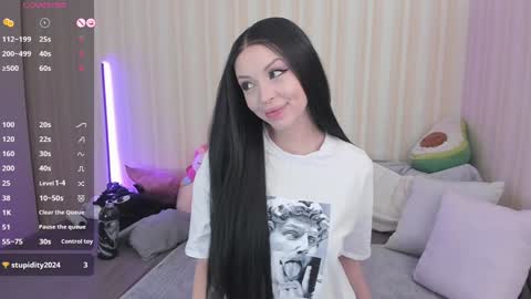 Mary online show from 12.21.24