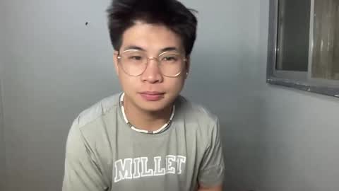 yourfantasyyy_ online show from 02.25.25