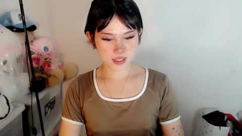 PrettyElla online show from 09.30.25