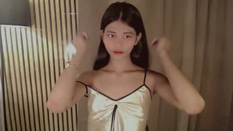 Snapshot of yourfavoratevivian chatting on 01.09.26 Vivian online show from 01.09.26